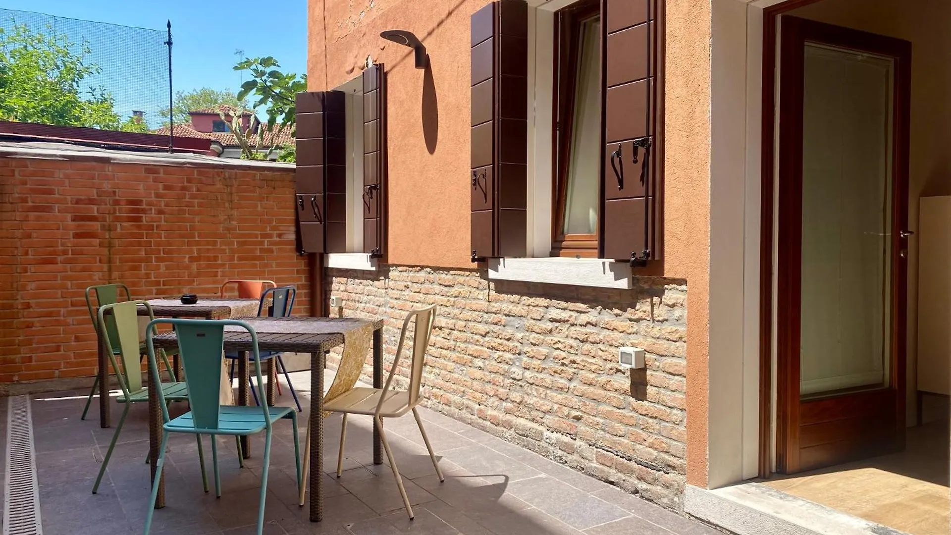 Murano Place - Mistro House location